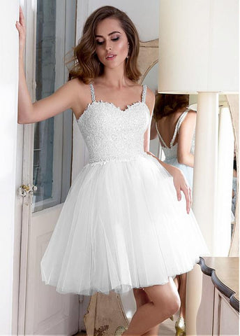 Glamorous Tulle Spaghetti Straps Neckline A-line Cocktail Dresses With Lace Appliques & Beadings
