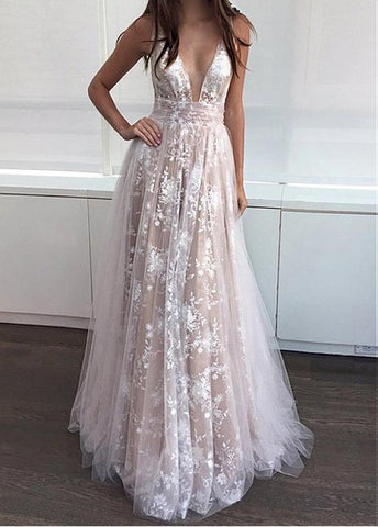 Champagne Tulle V-neck Appliques A-line Prom Dress