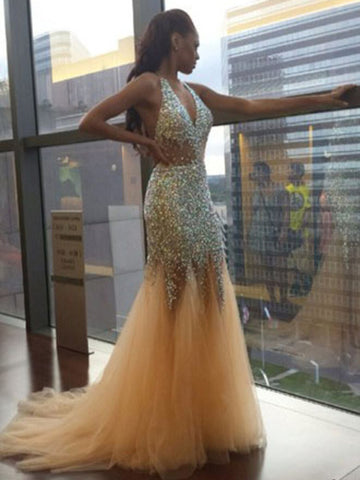 Mermaid Halter Sequin Court Train Prom Dress