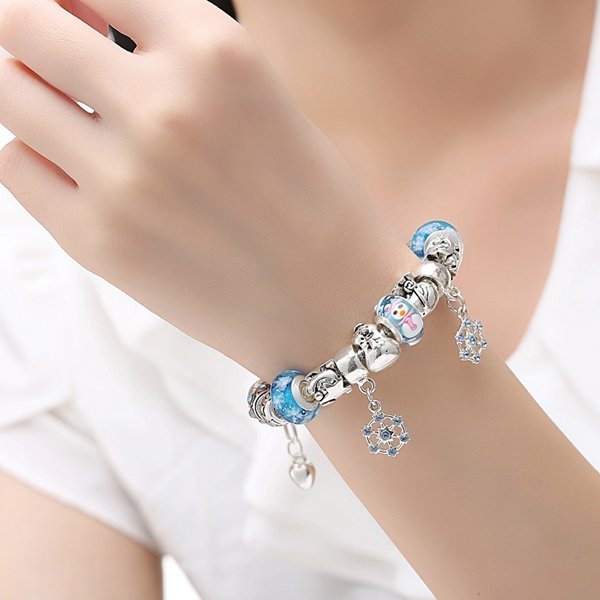 Cute Christmas Glass beads Snowflakes Bracelet – Sassymyprom