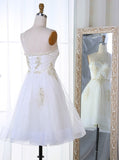 Bateau Short White Tulle Appliques Homecoming Dress