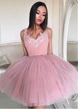 Tulle V-neck Lace Appliques Short Ball Gown Homecoming Dress
