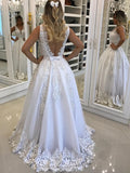 White V-Neck Sleeveless  Lace Tulle Prom Dresses