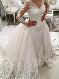 Appliques Watteau Train Wedding Dress